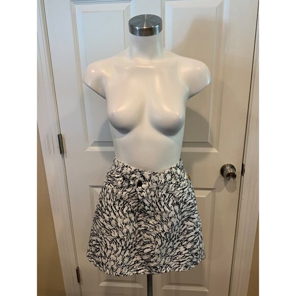 7 For All Mankind  White & Black Denim Brushstroke Print Skirt, Size 28, NWT! - Picture 2 of 8